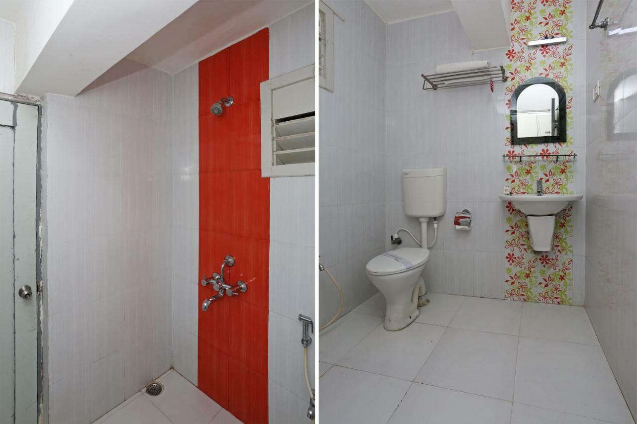 Oyo 3019 Hotel Lingaraj บูบันเนสชวาร์ ภายนอก รูปภาพ